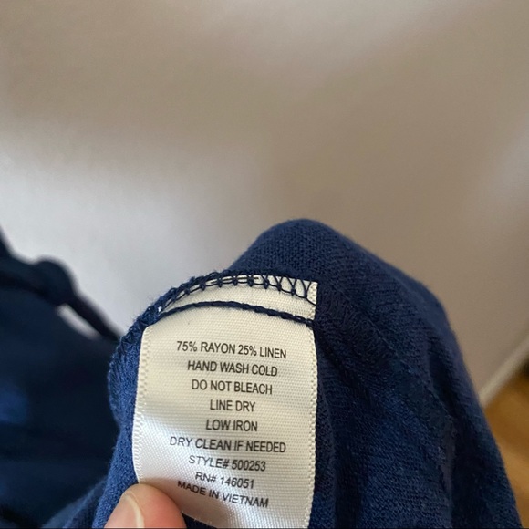 Monteau Button Down Dress - Picture 6 of 10